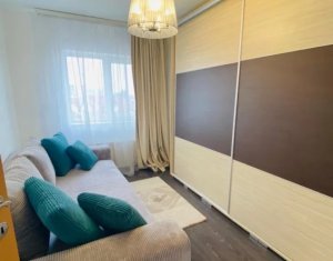 Apartament cu 4 camere, 2 bai, etaj 3/4 in Gheorgheni