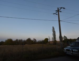 Teren intravilan in Dangaul Mare, drum asfaltat, canalizare, apa, curent