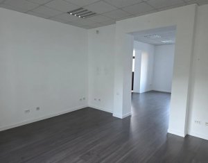Spatiu de servicii sau birou, casa 4 incaperi 2 bai 130mp 1 parcare