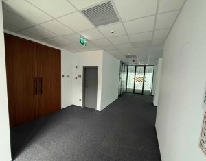 Birou de închiriat Gheorgheni zona Hermes, 210mp compartimentare flexibila