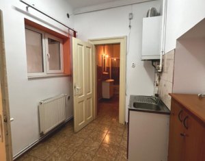Birou 50mp, pivnita 35mp, 1 parcare, Ultracentral - bd. Eroilor